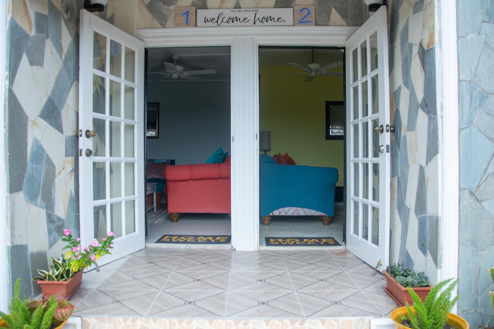 Mountain View Apartments Gros Islet Exteriör bild