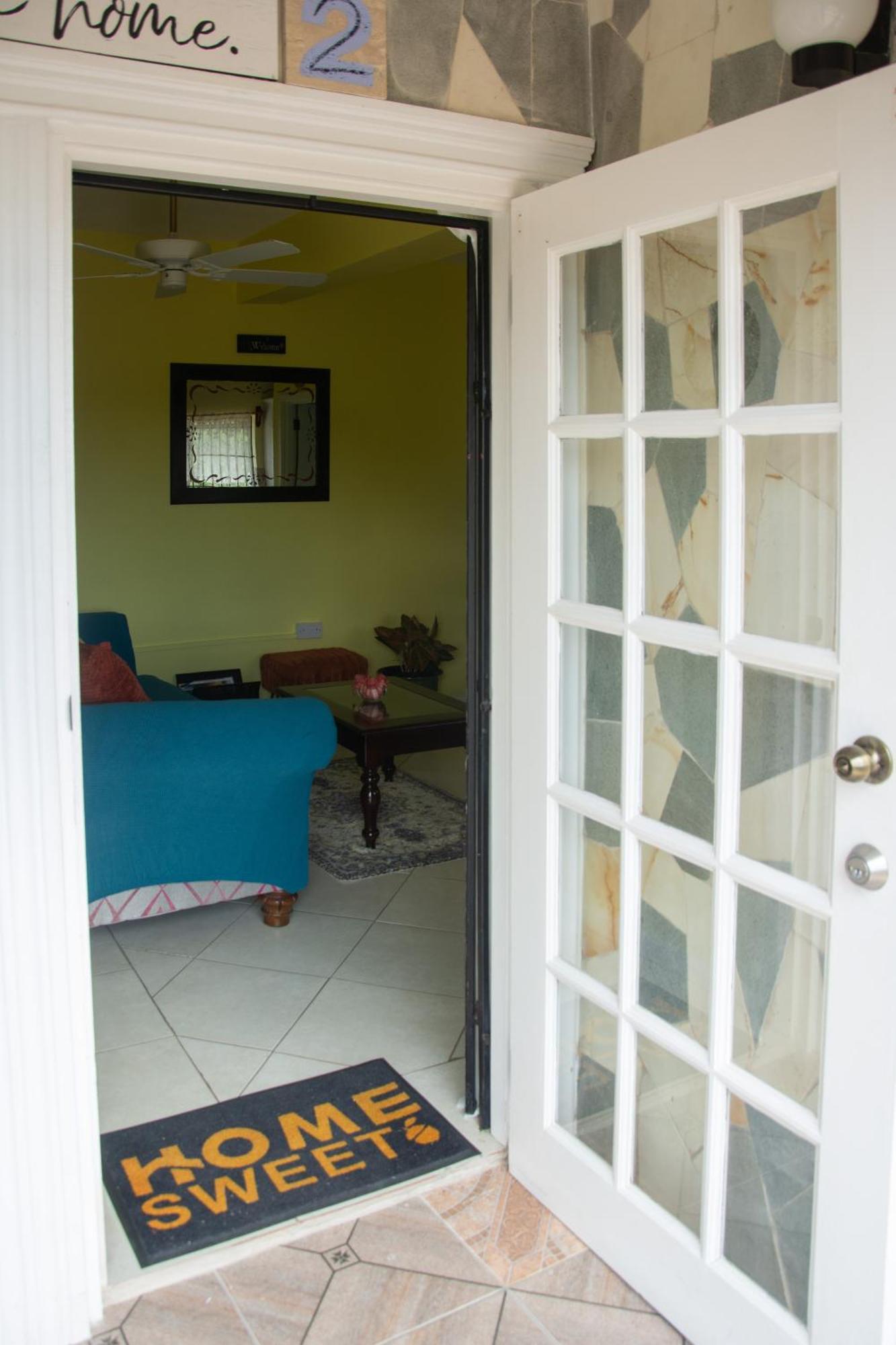 Mountain View Apartments Gros Islet Exteriör bild