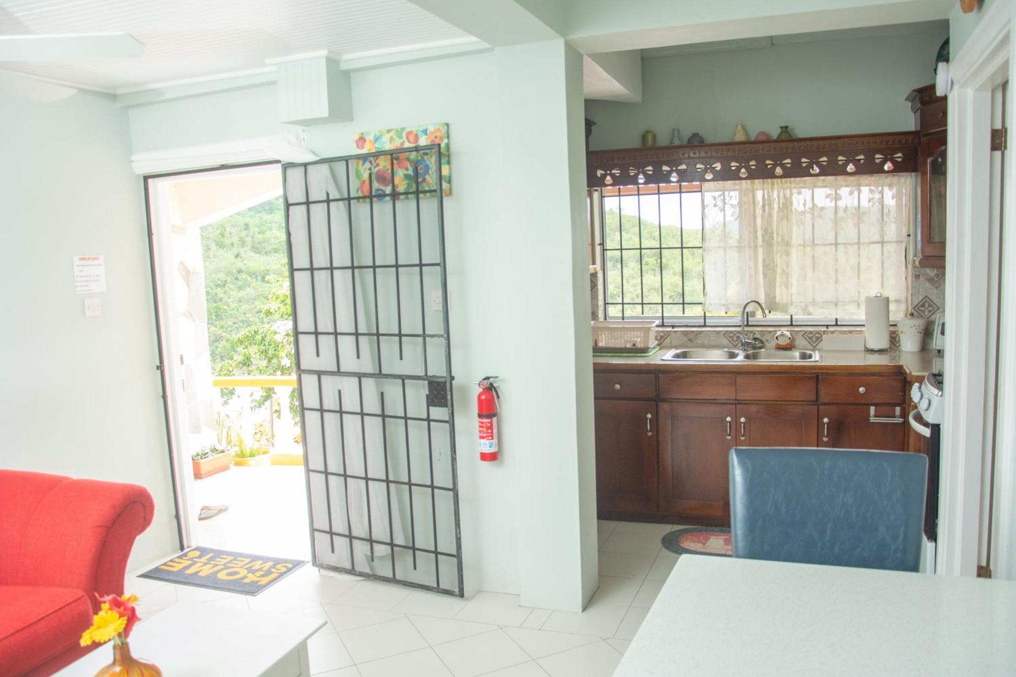 Mountain View Apartments Gros Islet Exteriör bild
